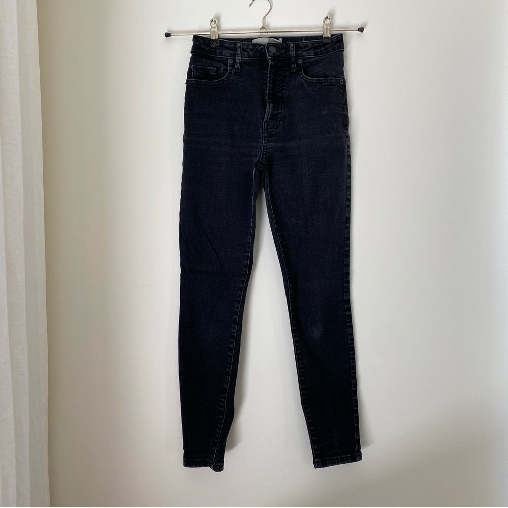 Everlane The Curvy High-Rise Skinny Jean 25 Crop Black